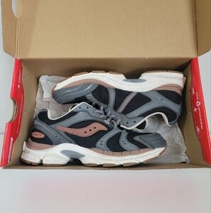 🤎🩶 SAUCONY PROGRID TRIUMPH 4 "SECURE PACK"